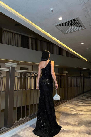 Siyah pullu tek omuz yırtmaçlı abiye elbise - WoolnClyde